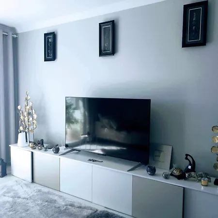 Modern And Light Vacation Retreat Apartamento
